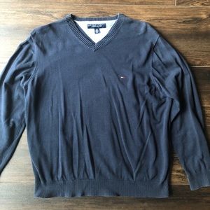 Tommy Hilfiger | Men’s | Vneck Sweater